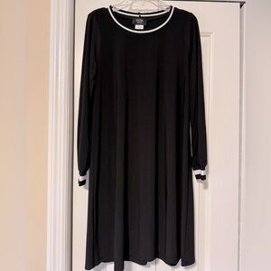 ⚡️NWOT MSK petite little black dress, size small